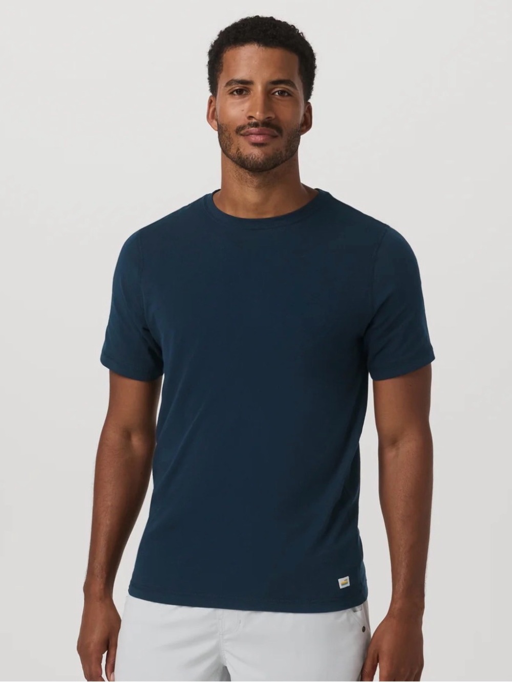 Vuori Tuvalu Men's Crewneck T-Shirt in Ink